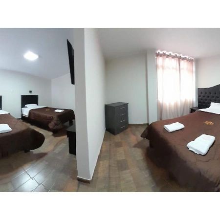 Ronald Hotel Churin Zewnętrze zdjęcie